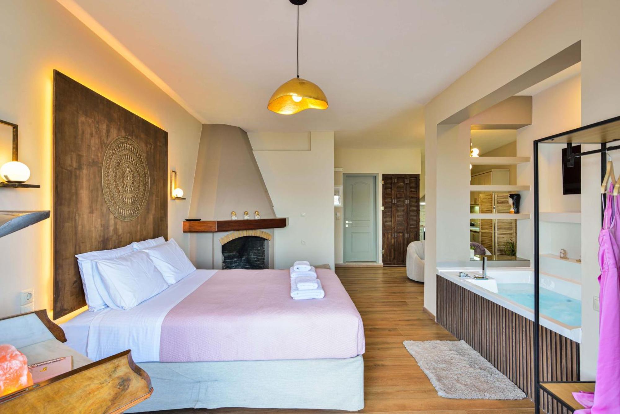 East Seafront Suite Ханья Экстерьер фото